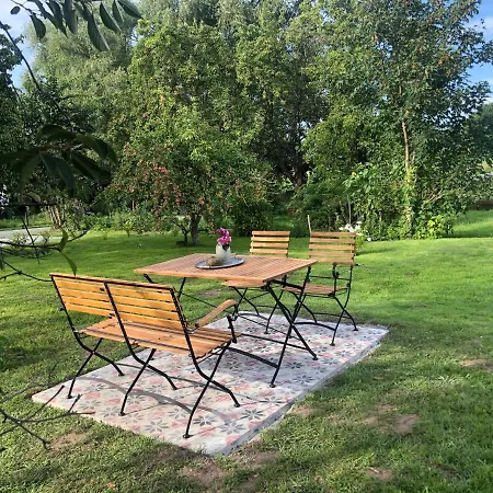 Altes Siedlerhaus Nesebanz Appartement *