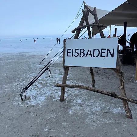 Altes Siedlerhaus Nesebanz Gustow (Vorpommern-Rugen)