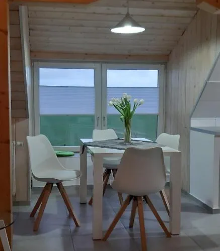 Altes Siedlerhaus Nesebanz Gustow (Vorpommern-Rugen)