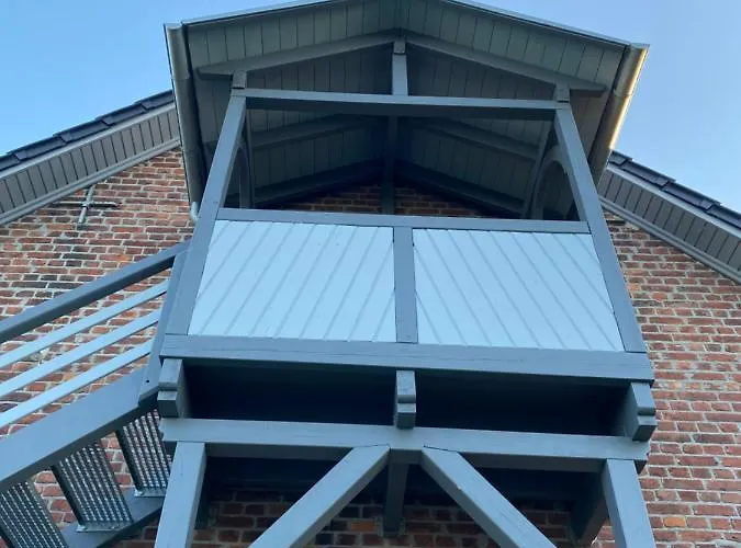 Altes Siedlerhaus Nesebanz 아파트 *
